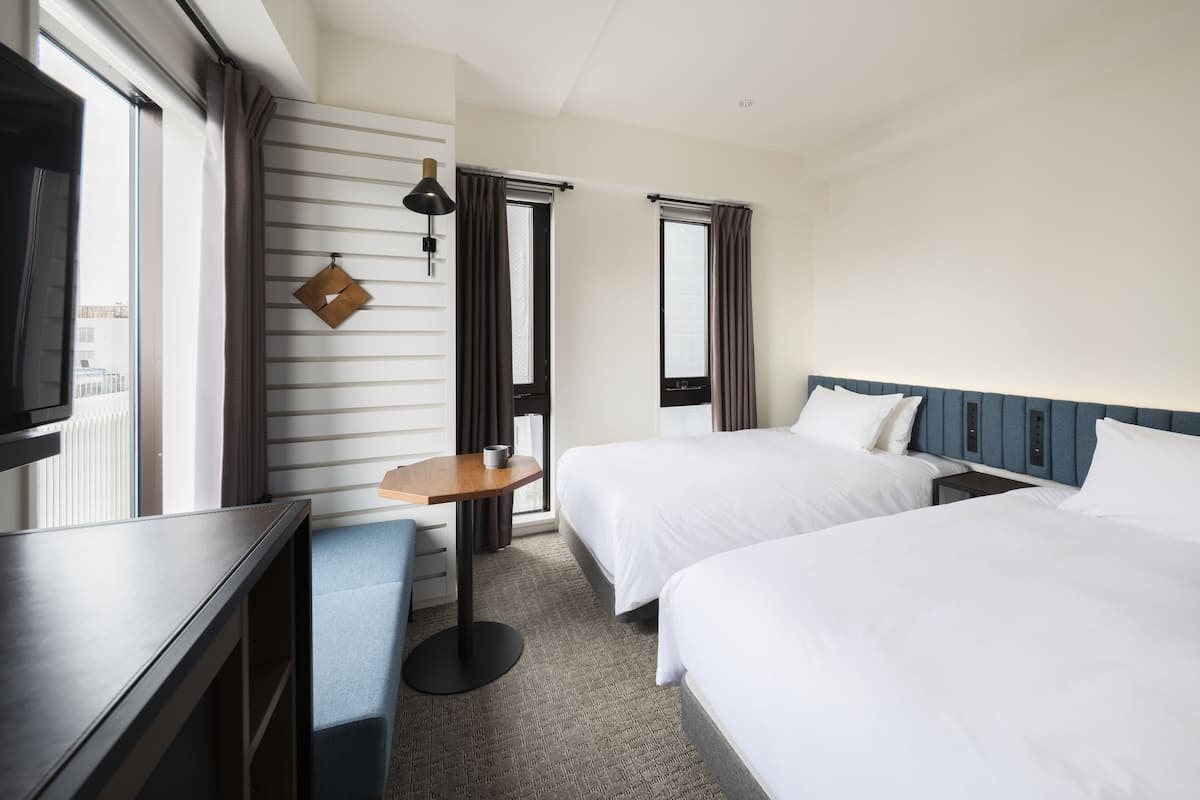 Couette en duvet d'oie, surmatelas, coffres-forts dans les chambres