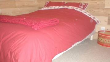 3 chambres, fer et planche Ă repasser, lit parapluie, Wi-Fi gratuit