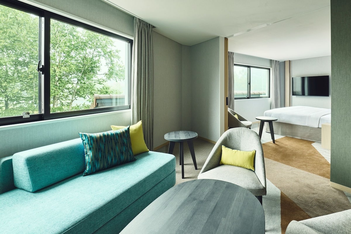 Suite, 2 Bedrooms (Forest View)