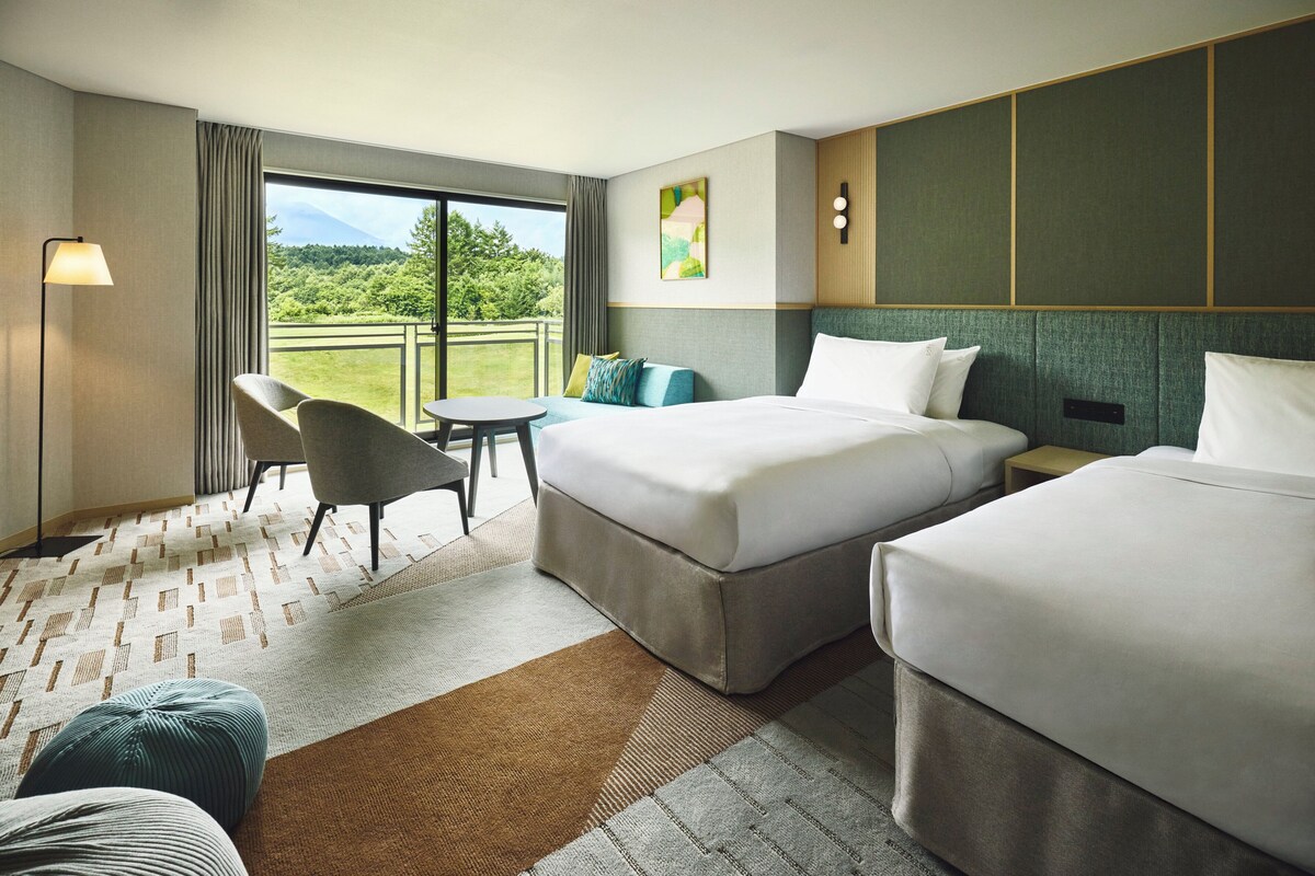 Suite familiar, 1 habitación, vistas a la montaña | Edredones de plumas, caja fuerte, wifi y ropa de cama