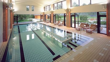 屋内プール