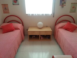 2 chambres, draps fournis