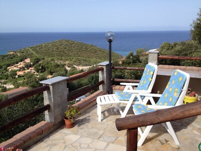 Villa with sea view ..