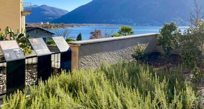 Beautiful private villa for 4 guests with WIFI, A/C, TV, patio, pets allowed and panoramic view