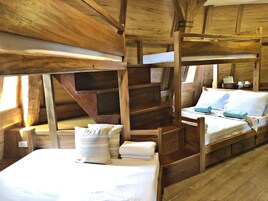 Windmill Room | Free WiFi, bed sheets