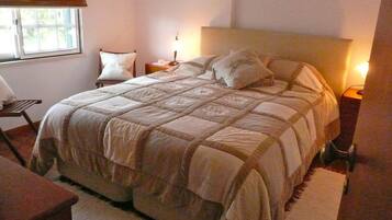 3 Schlafzimmer, Bügeleisen/Bügelbrett, kostenloses WLAN, Bettwäsche