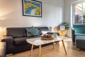 Fernseher, Stereoanlage