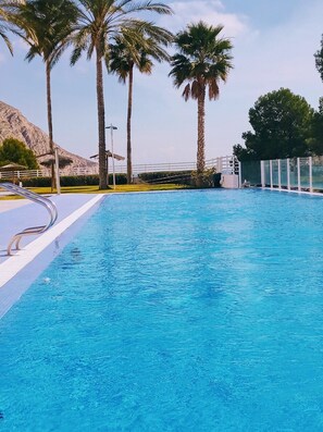 Piscina all'aperto