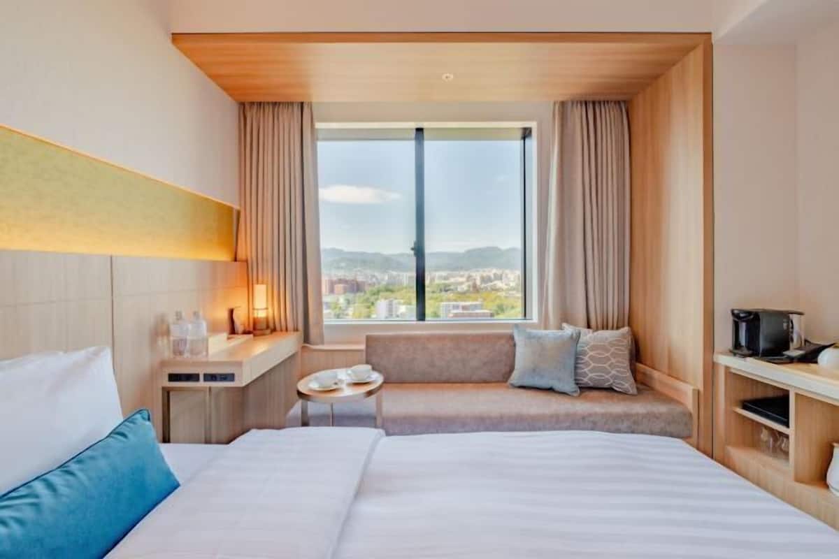 1 bedroom, down comforters, in-room safe, desk
