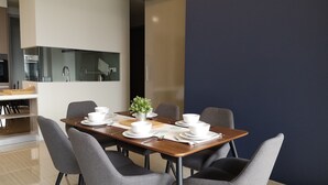 In-room dining - Twin Arkz Homestay by Push Global (Kuala Lumpur)