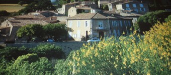 Lodging in Provence 2 stars La Begude