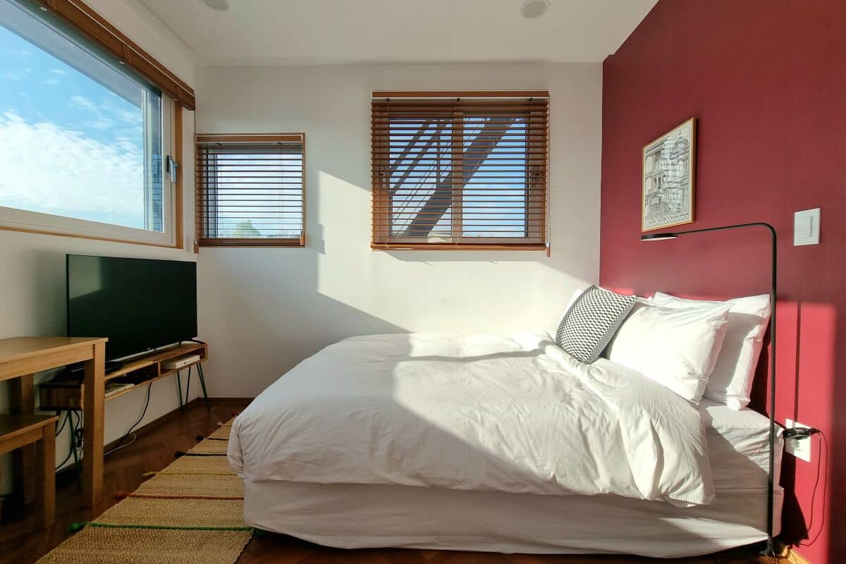 House, City View (Rocamadour) | 2 bedrooms, iron/ironing board, free WiFi, bed sheets