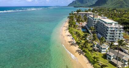 Luxury Beachfront Condo w/AC