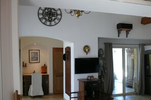 Interior - Between sea and countryside Air-conditioned villa 6 pers heated swimming pool and SPA (Les Arcs)