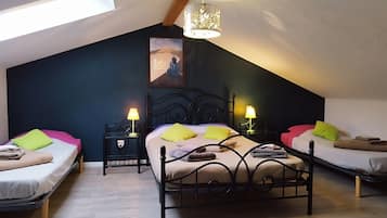 9 chambres, fer et planche Ă repasser, Wi-Fi gratuit