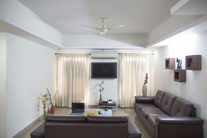 Chambre Exécutive | Salle de séjour