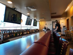 Bar (in der Unterkunft)