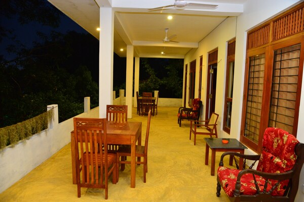 Villa Wanderlust - Hikkaduwa