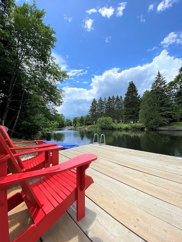 Private dock right on the water. Swimming and fishing just a few meters away.