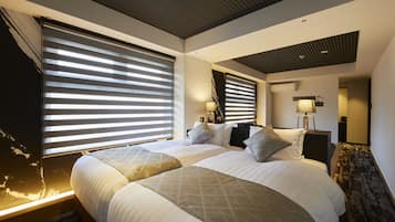 Japanese Standard Family Room | In-room safe, desk, blackout curtains, soundproofing