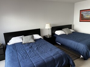 3 Schlafzimmer, Bügeleisen/Bügelbrett, kostenloses WLAN, Bettwäsche