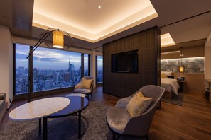 Down duvets, in-room safe, blackout curtains, soundproofing - THE BLOSSOM HIBIYA (Tokyo)