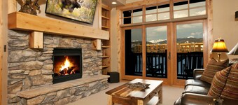 Teton Springs Suite - Palisades Luxury Condominium
