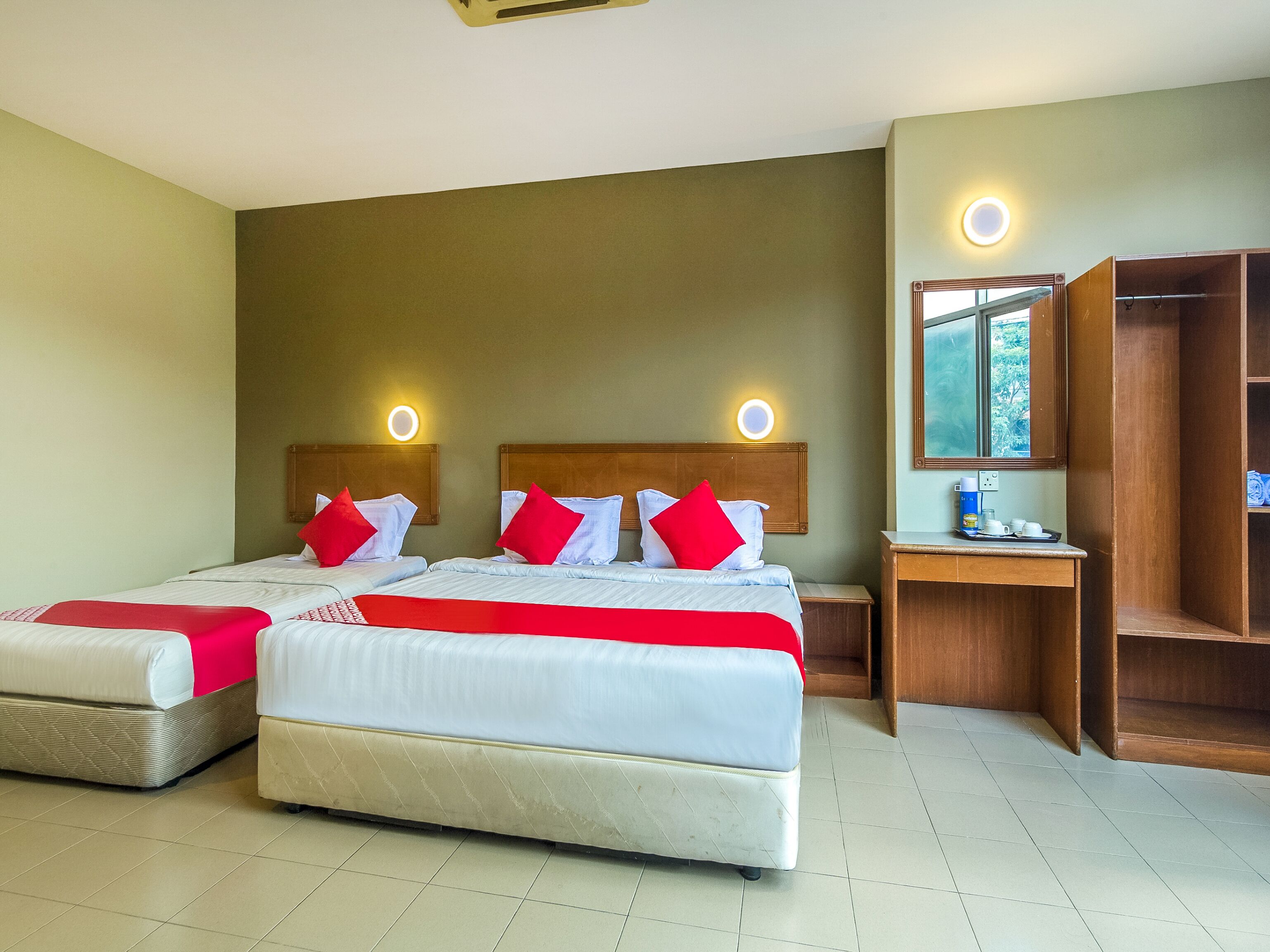 تجهيزات عازلة للصوت وواي فاي مجانًا وملاءات أسرّة