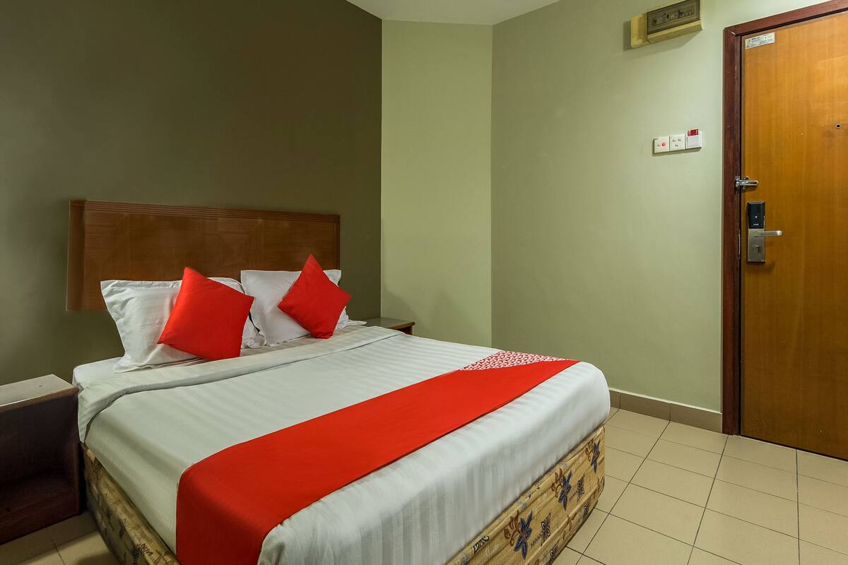 Standard Double Room | Soundproofing, free WiFi, bed sheets
