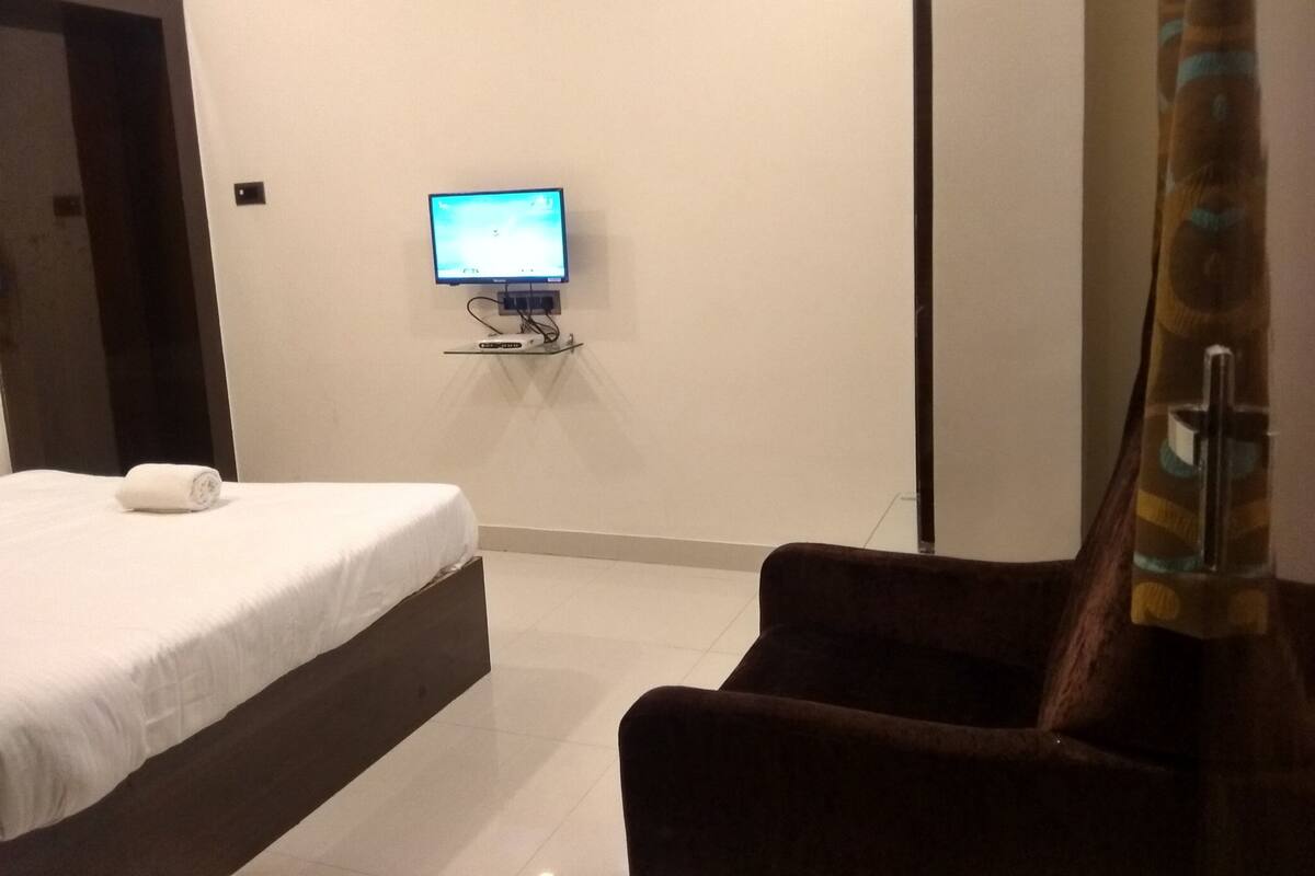 1 habitación y ropa de cama de alta calidad