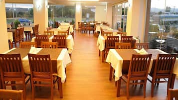 Gratis morgenmadsbuffet hver dag