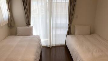 Desk, laptop workspace, blackout drapes, free WiFi