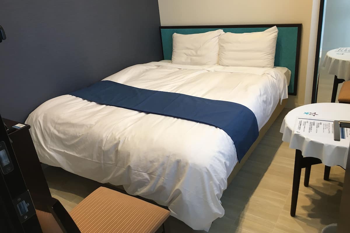 Desk, laptop workspace, blackout drapes, WiFi (free)