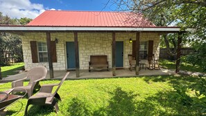 Terrace/patio - Abby's Place 5 - Cowgirl Up! (Fredericksburg)