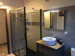 ヘアドライヤー