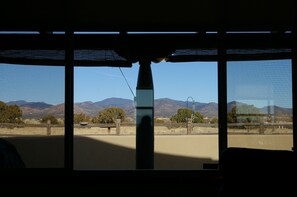 Interior - Casa Toquí in Eldorado - 360 deg. Mountain Views, quiet, peaceful (Santa Fe)