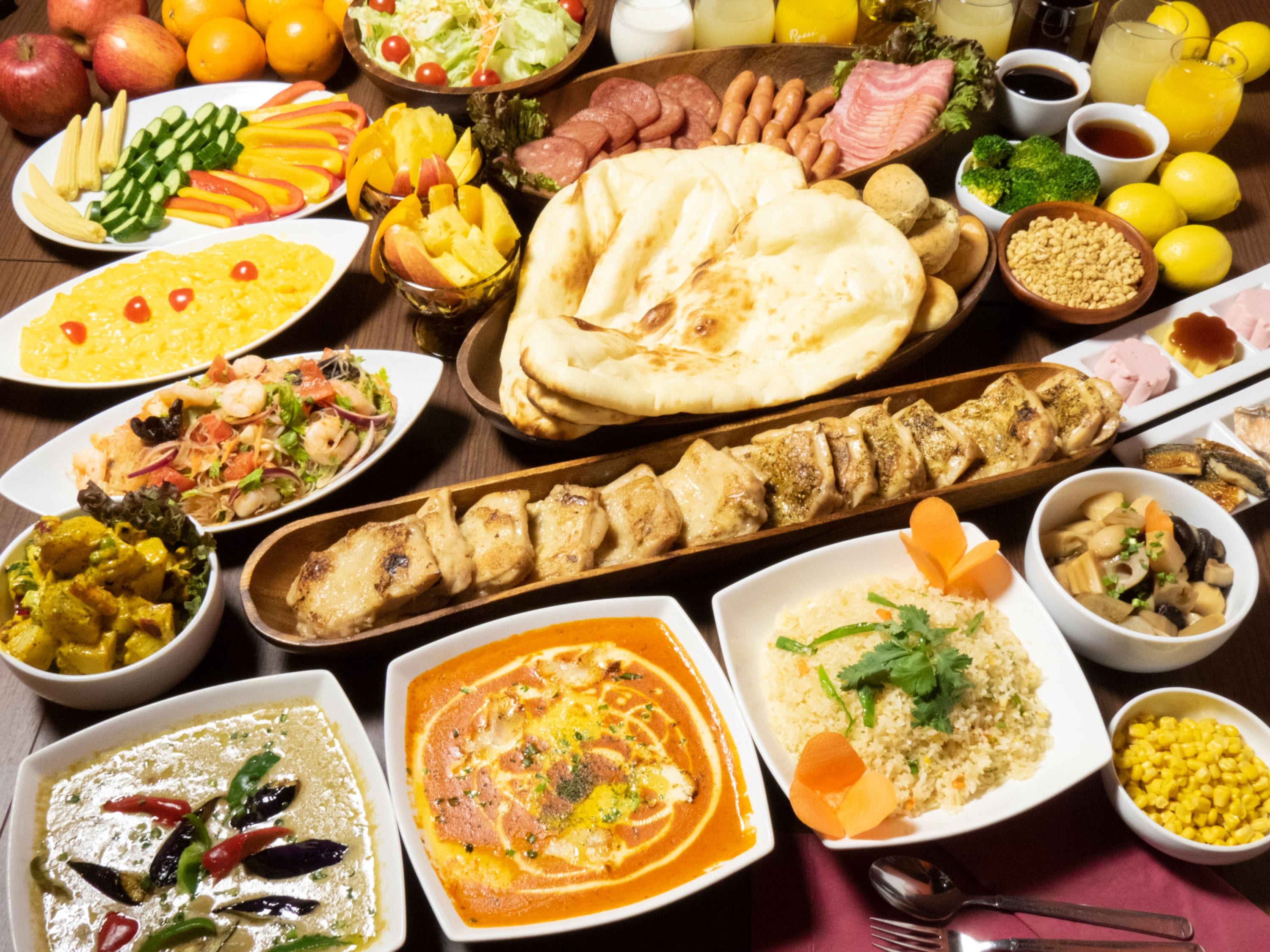 daily buffet breakfast (jpy 1600 per person)