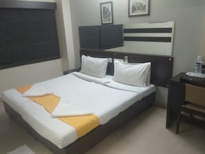 Deluxe-Doppel- oder -Zweibettzimmer, Gartenblick