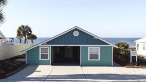 Front of property - The Outpost (Panama City Beach)