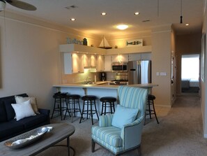 Flat-screen TV, fireplace, DVD player