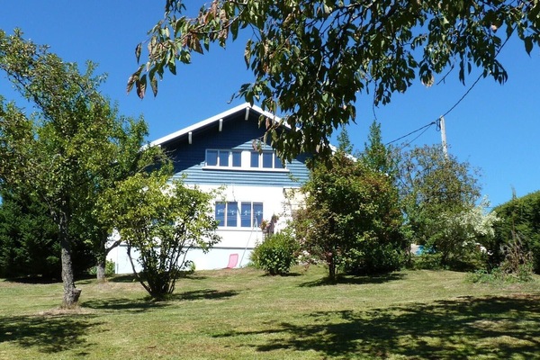 le jardin et la façade sud