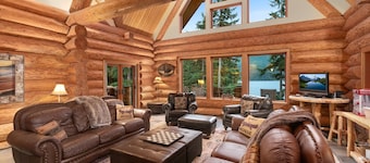 Lake Front Lodge sur le lac Swift