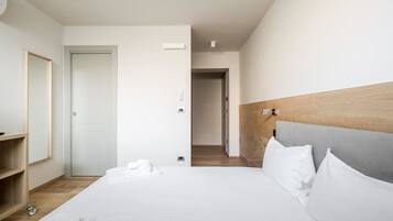 Apartment, 1 Bedroom | In-room safe, desk, soundproofing, iron/ironing board