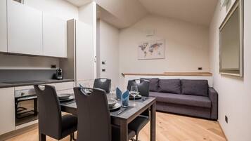 Apartment, 2 Bedrooms | Living area