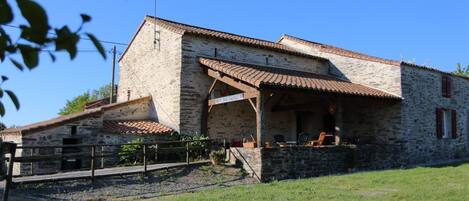 Façade de lâhĂ©bergement