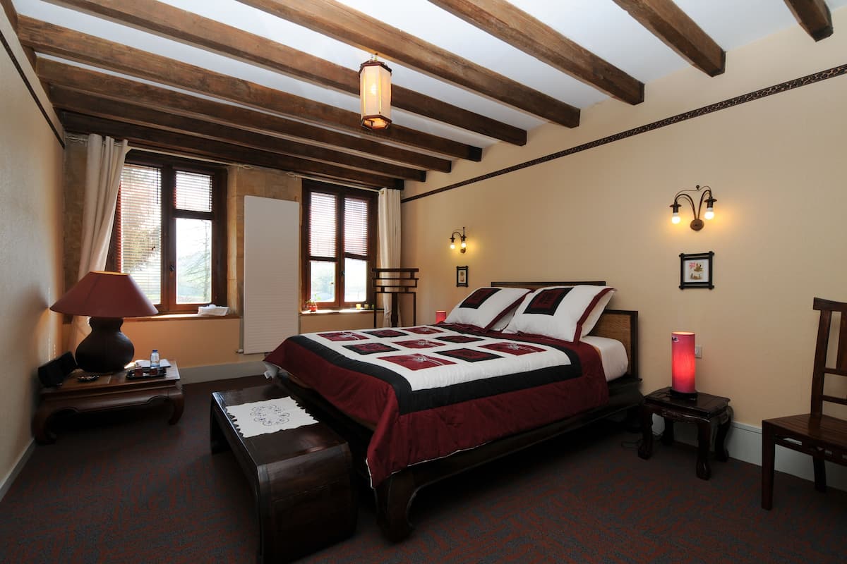 Comfort Suite | 1 bedroom, in-room safe, blackout curtains, soundproofing
