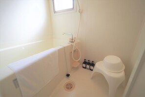 Chambre Standard, 1 chambre | Salle de bain
