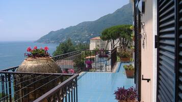 Doppelzimmer, Meerblick (Brezza di Mare) | Terrasse/Patio