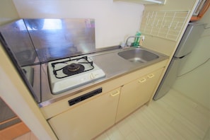 標準客房, 1 間臥室 | 私人廚房 | 雪櫃、微波爐