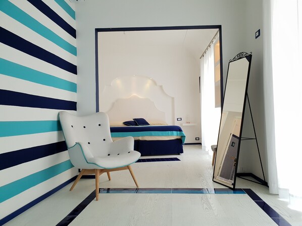 Deluxe Double Room, City View | Minibar, individually furnished, desk, blackout curtains